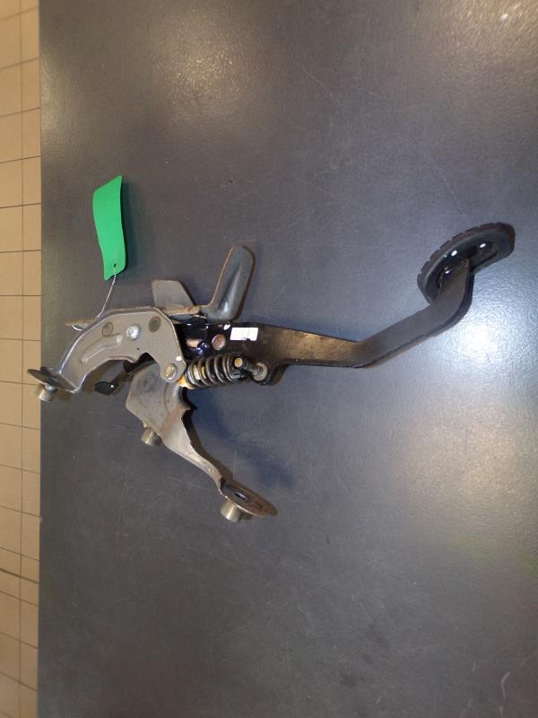Pedale de frein RENAULT CLIO 4 PHASE 1  - 1