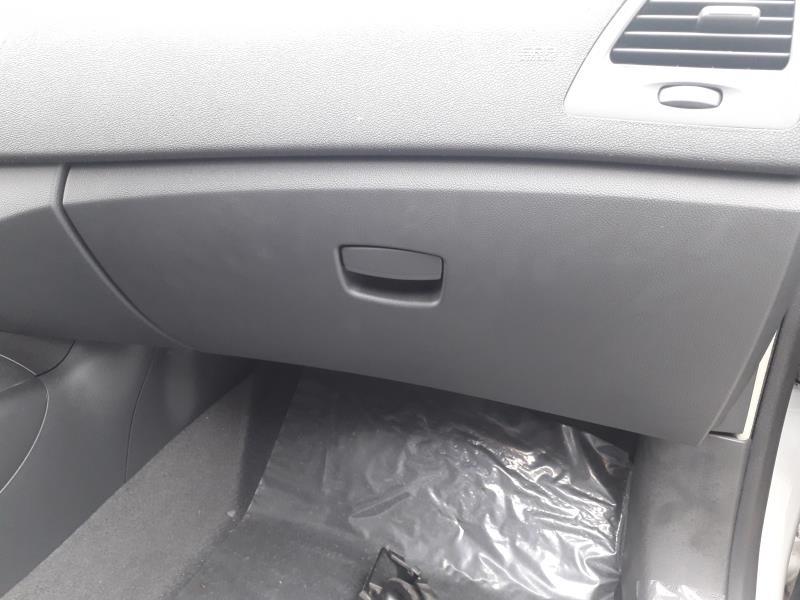 Boite a gants RENAULT LAGUNA 3 PHASE 1 BREAK Essence - 1