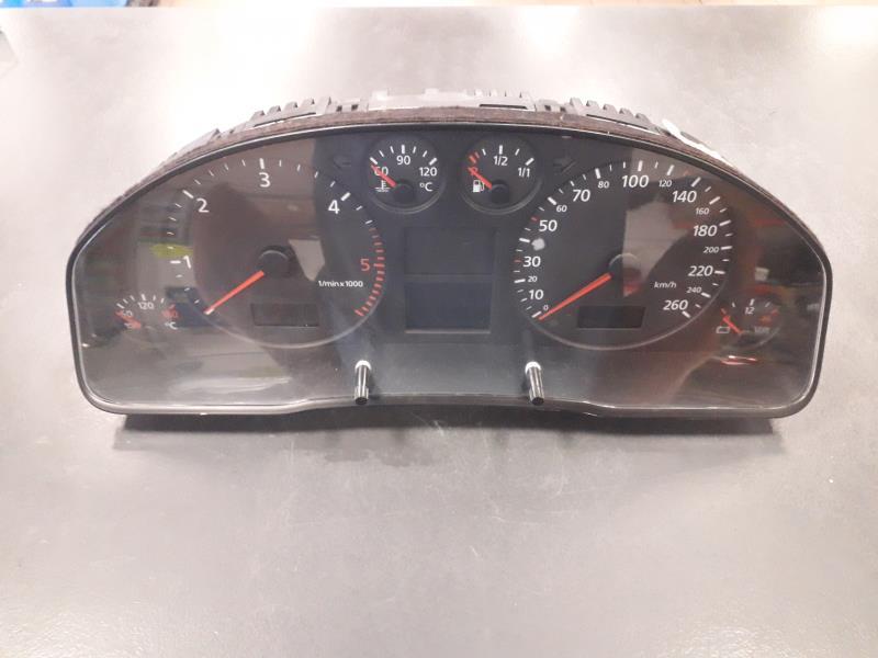 Compteur AUDI A6 2 PHASE 1 Diesel - 1