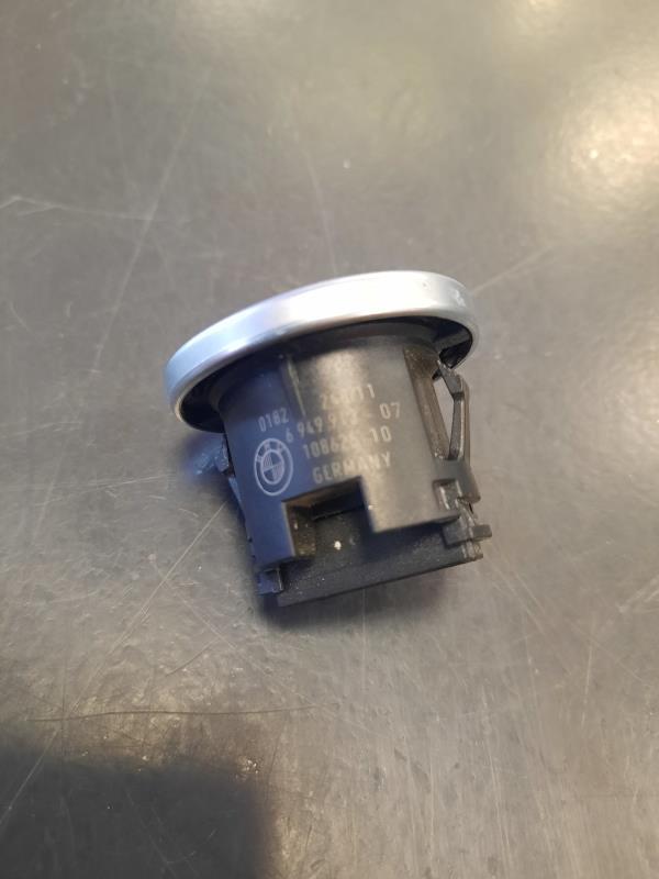 Bouton de demarrage BMW SERIE 3 E91 TOURING PHASE 1 BREAK  - 1