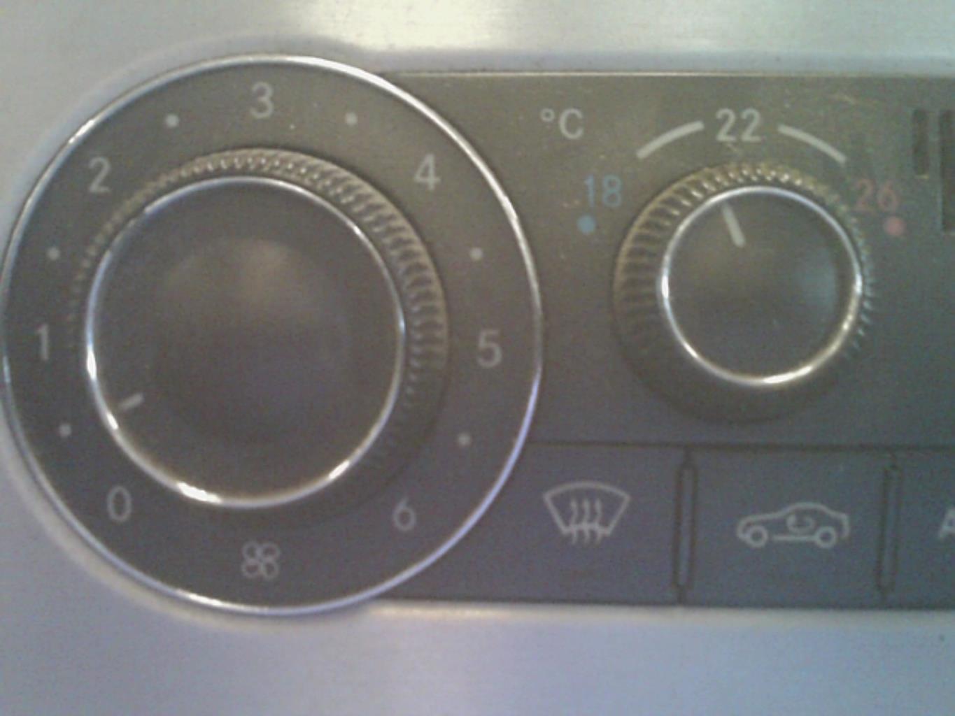 Commande chauffage MERCEDES CLASSE C 203 PHASE 1  - 1