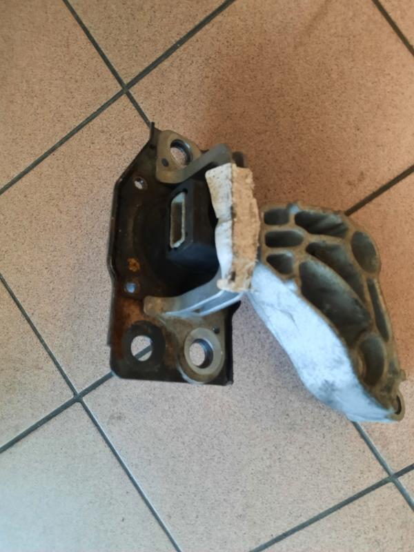 Supporto motore destro RENAULT MEGANE 2 PHASE 1  - 1