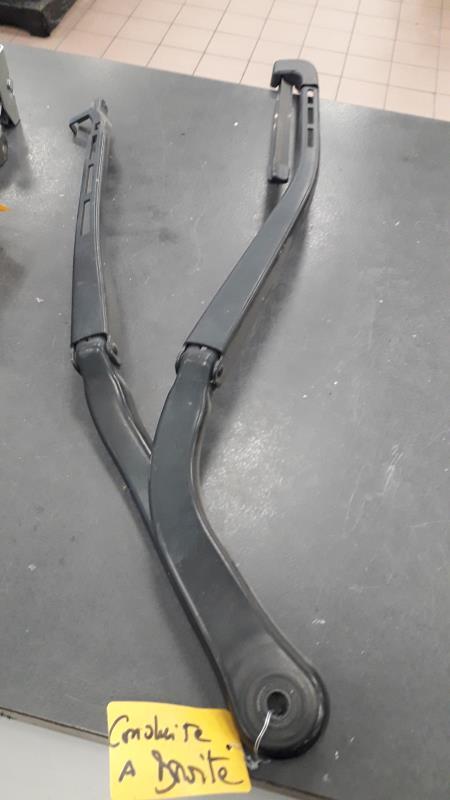 Braccio tergicristallo anteriore BMW SERIE 3 E91 TOURING PHASE 1 BREAK  - 1