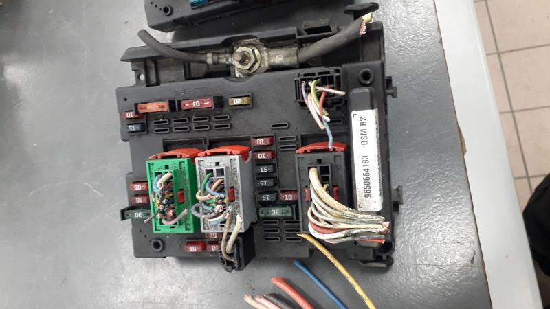 Boitier servitude moteur (BSM) CITROEN C8  - 1