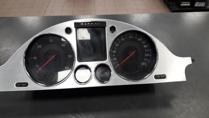 Compteur VOLKSWAGEN PASSAT 5 Diesel - 1