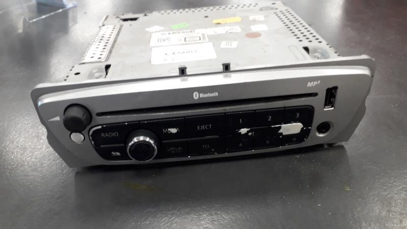 Autoradio originale RENAULT MEGANE 3 PHASE 2 Diésel - 1