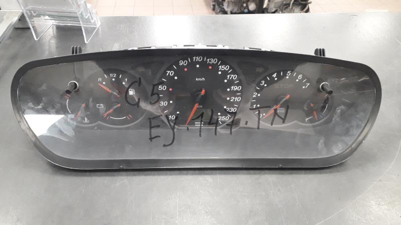 Compteur CITROEN C5 1 PHASE 1 Diesel - 1