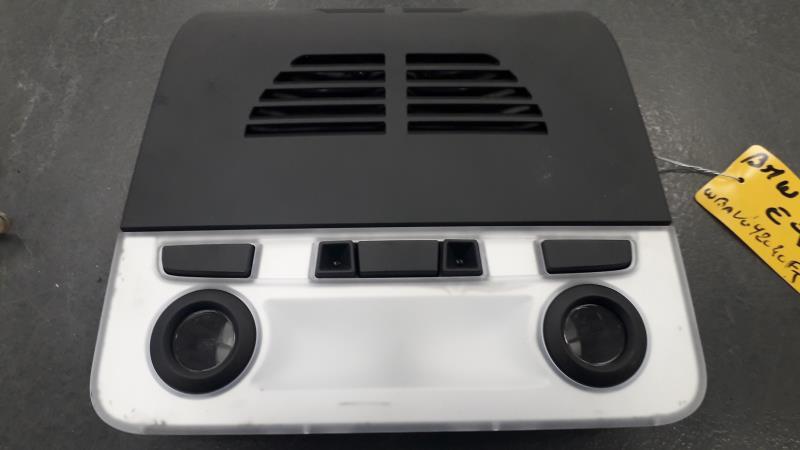 Eclairage de plafonnier BMW SERIE 3 E91 TOURING PHASE 1 BREAK  - 1