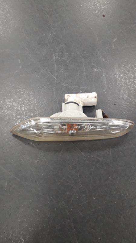 Ripetitore lampeggiante anteriore destro (Luci) BMW SERIE 3 E91 TOURING PHASE 1 BREAK  - 1