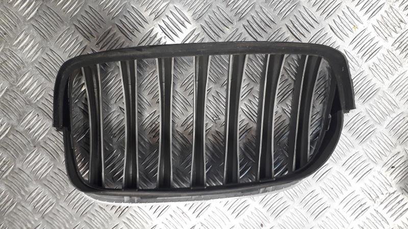 Grille de calandre droite BMW X5 E70 PHASE 1  - 1