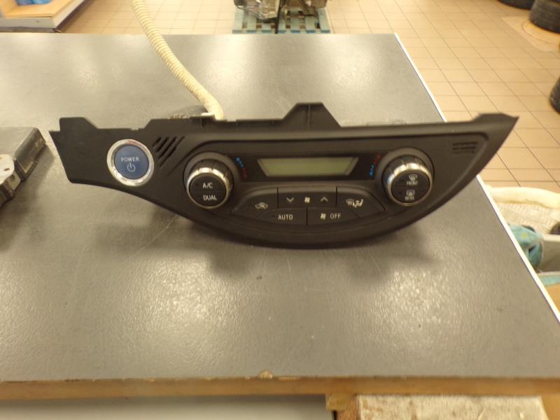 Commande chauffage TOYOTA YARIS 3 PHASE 2 Essence/Hybride - 1