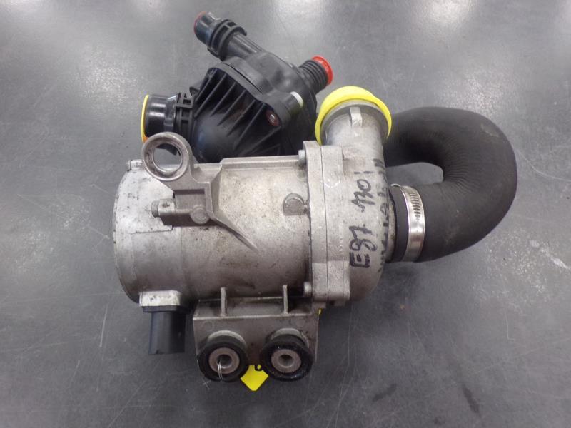 Pompe à eau BMW SERIE 1 E87 PHASE 1 Essence - 1