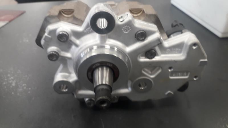 Pompe à injection RENAULT LAGUNA 2 PHASE 1 Diesel - 1