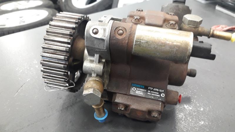 Pompe à injection CITROEN C2 PHASE 1 Diesel - 1