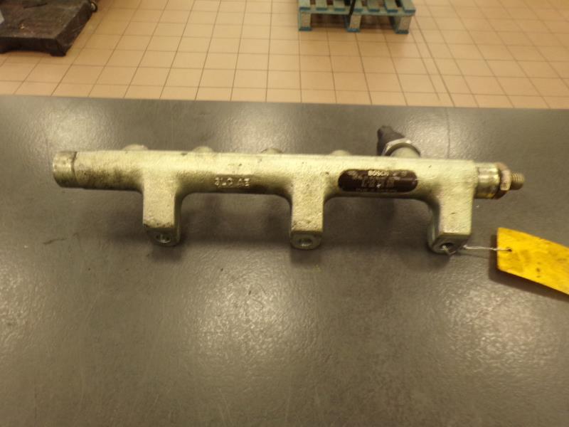 Rampe injection RENAULT ESPACE 3 Diesel - 1