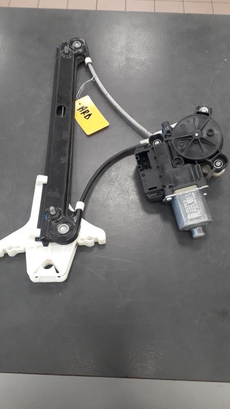 Alzacristalli elettrico posteriore destro VOLKSWAGEN POLO 5 PHASE 1 Diésel - 1