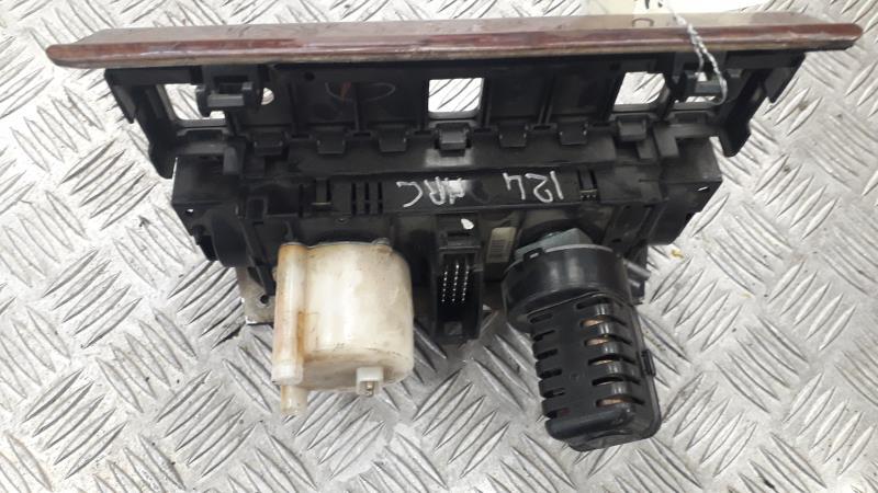 Commande chauffage MERCEDES 250 W124 PHASE 1  - 1