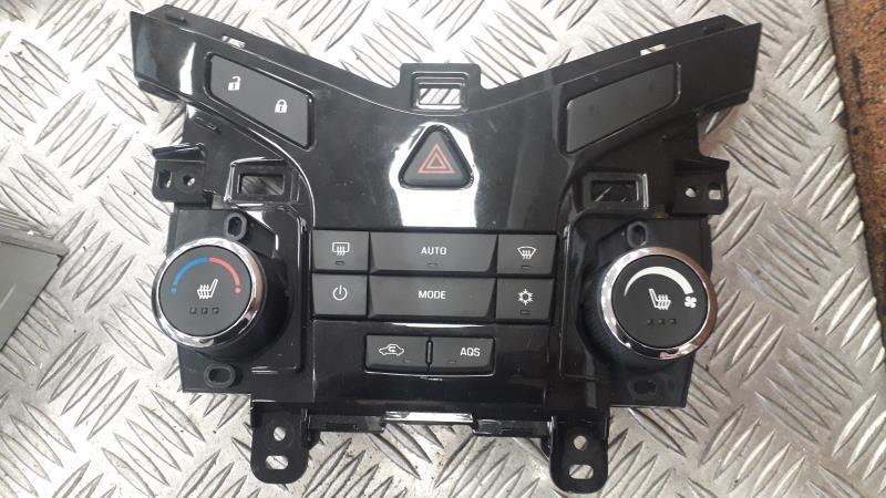 Commande chauffage CHEVROLET CRUZE PHASE 1  - 1