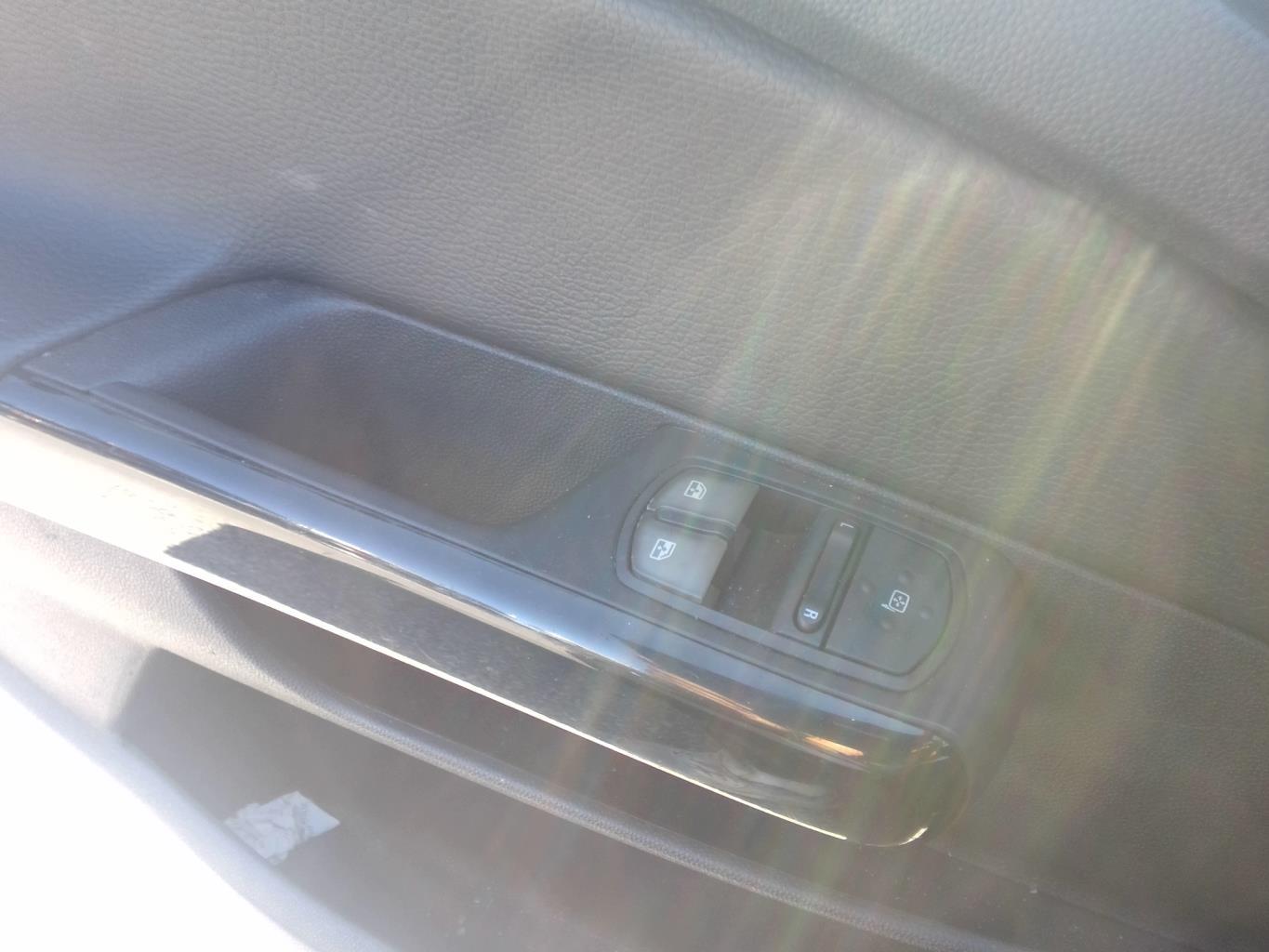 Interrupteur de leve vitre OPEL CORSA D PHASE 1 Diesel - 1