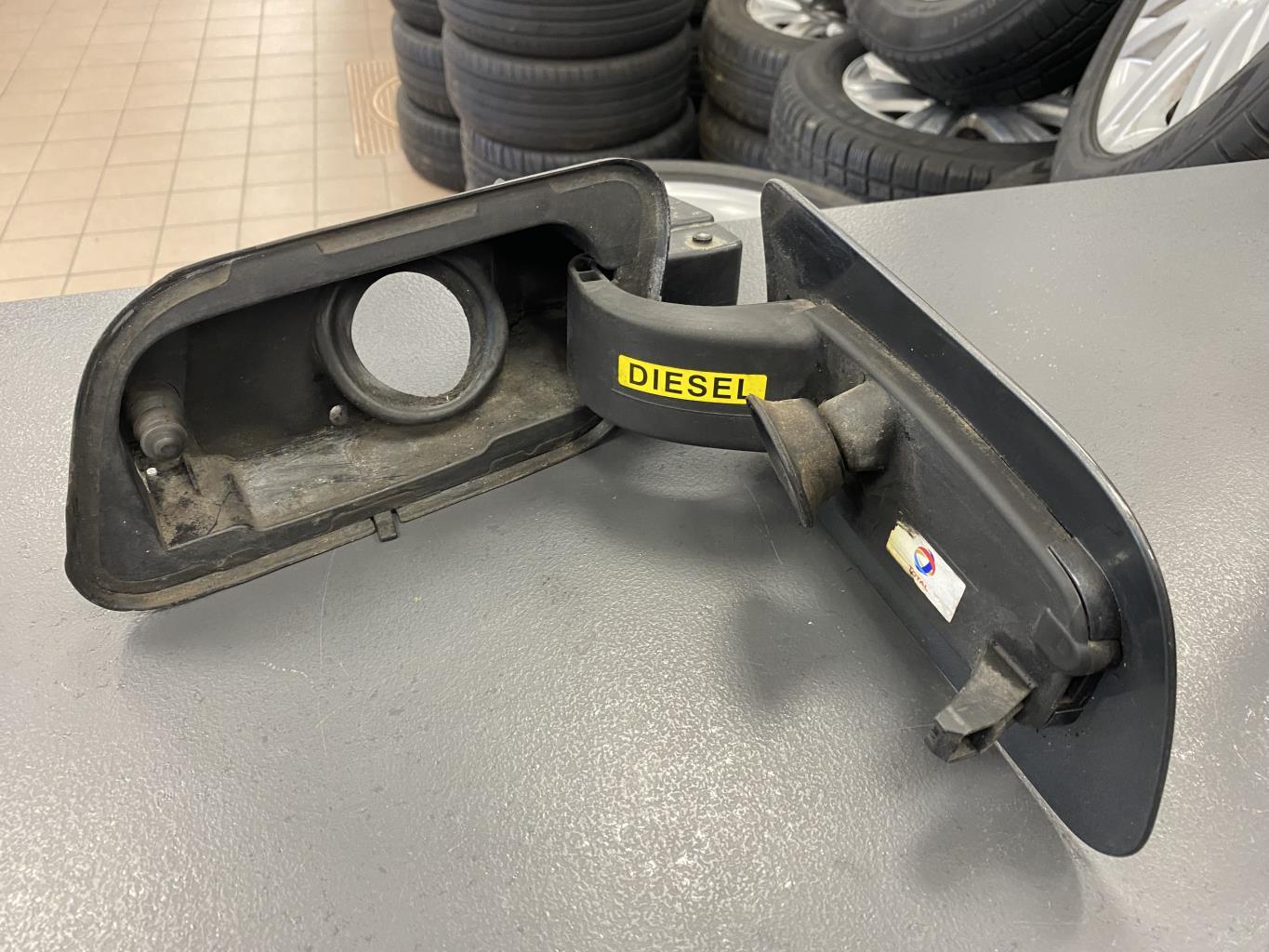 Trappe d'essence CITROEN C4 PICASSO 2 PHASE 1  - 1