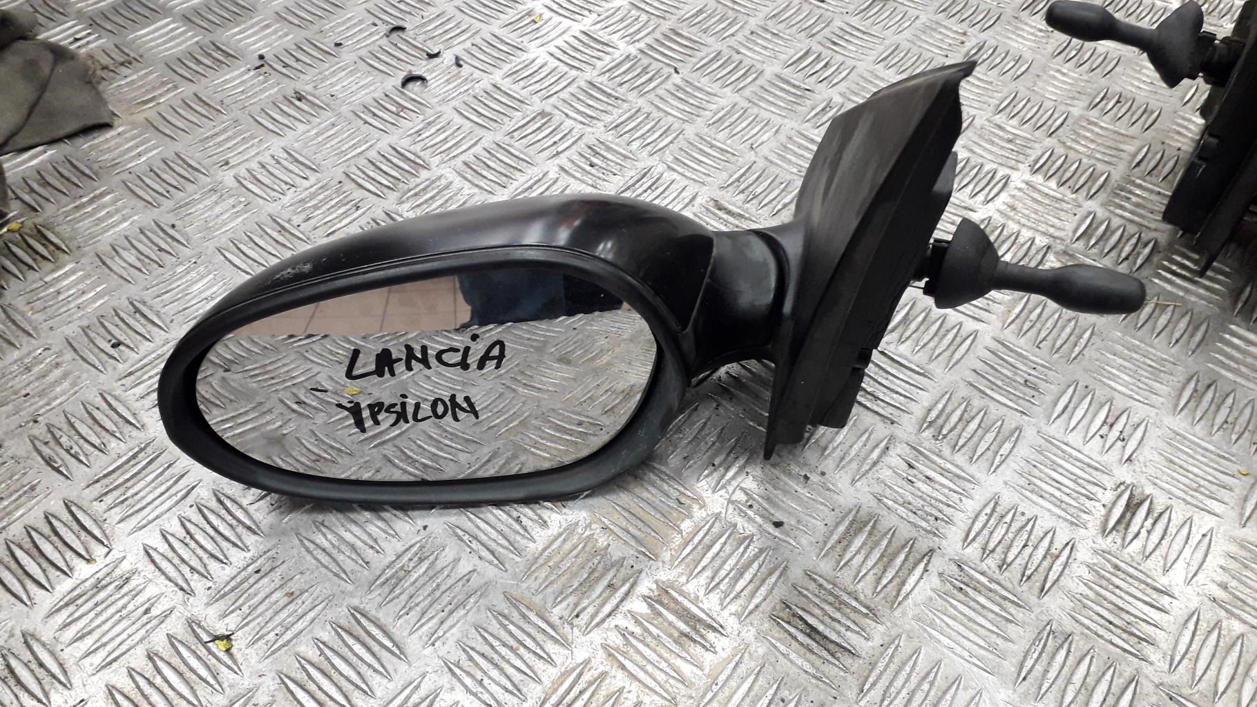 Retroviseur gauche LANCIA YPSILON 3 PHASE 1  - 1