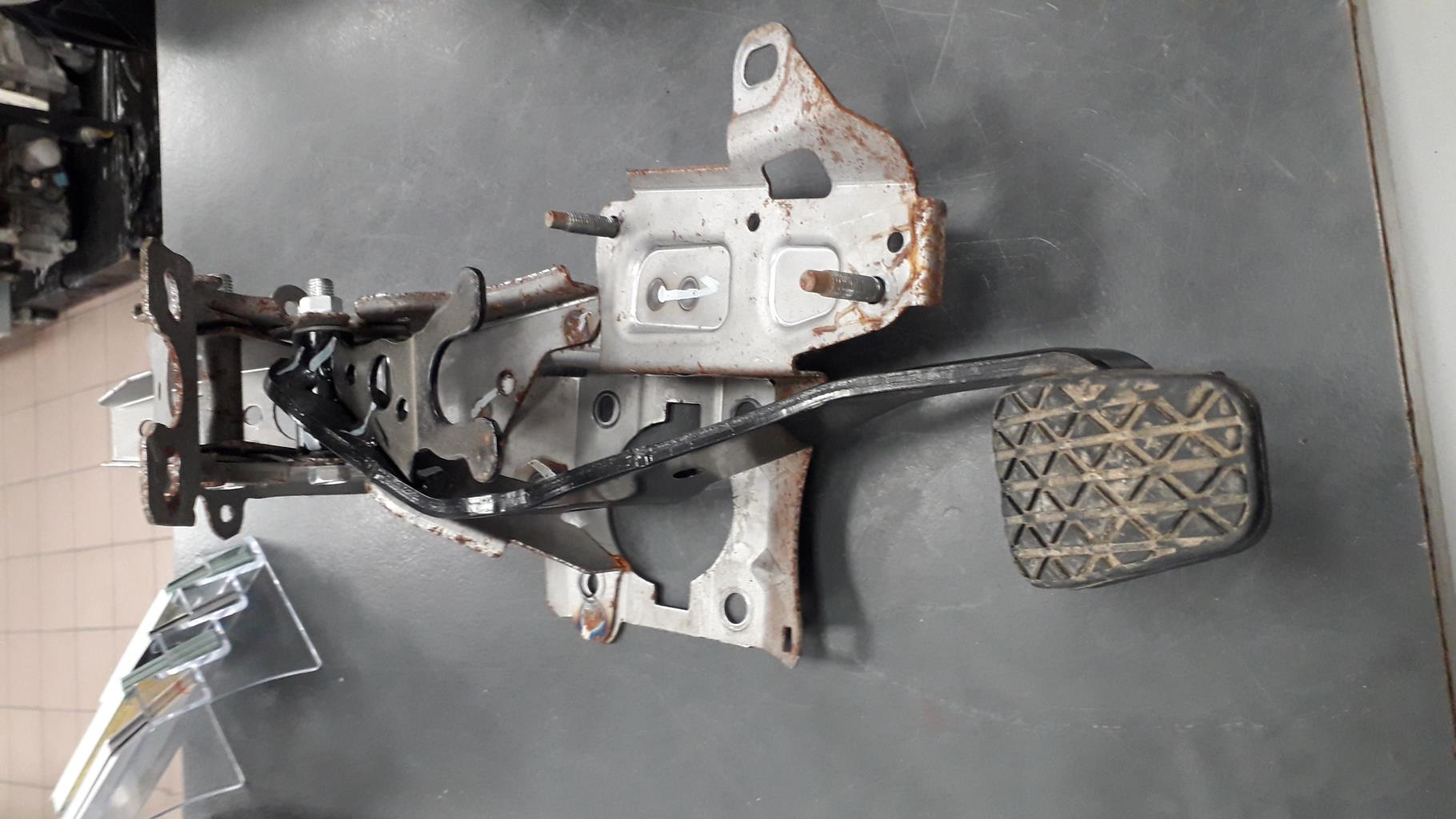Pedale de frein FORD ECOSPORT PHASE 1  - 1