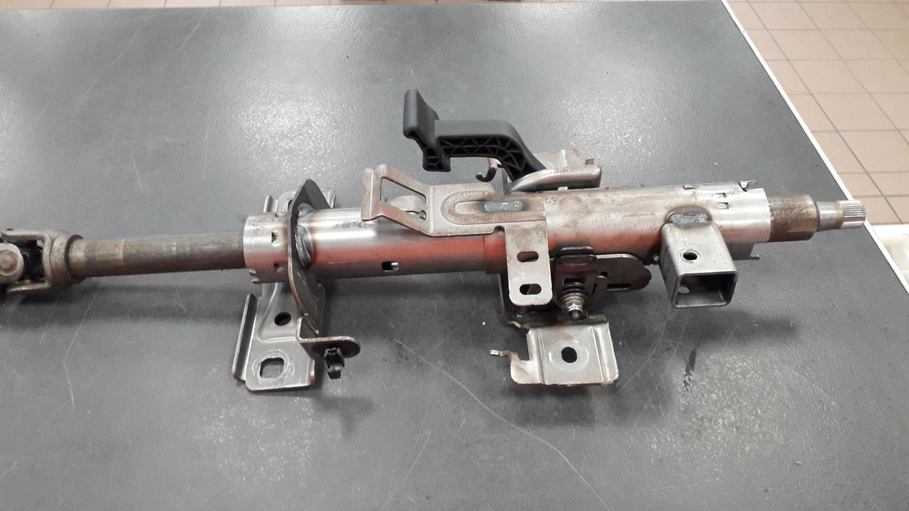 Colonne de direction PEUGEOT 308 2 PHASE 1 Diesel - 1
