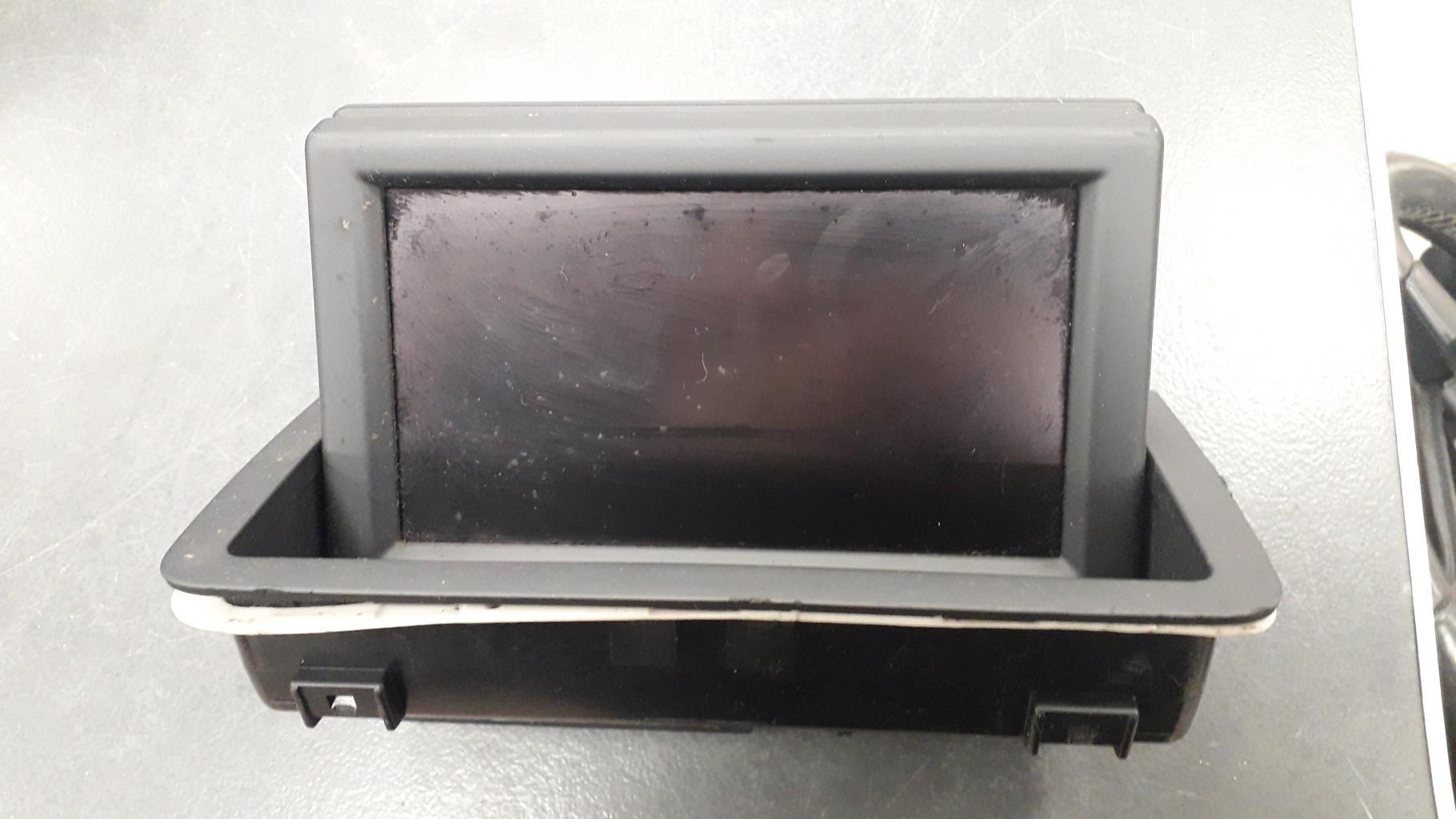 Ecran GPS AUDI A1 1 PHASE 1  - 1