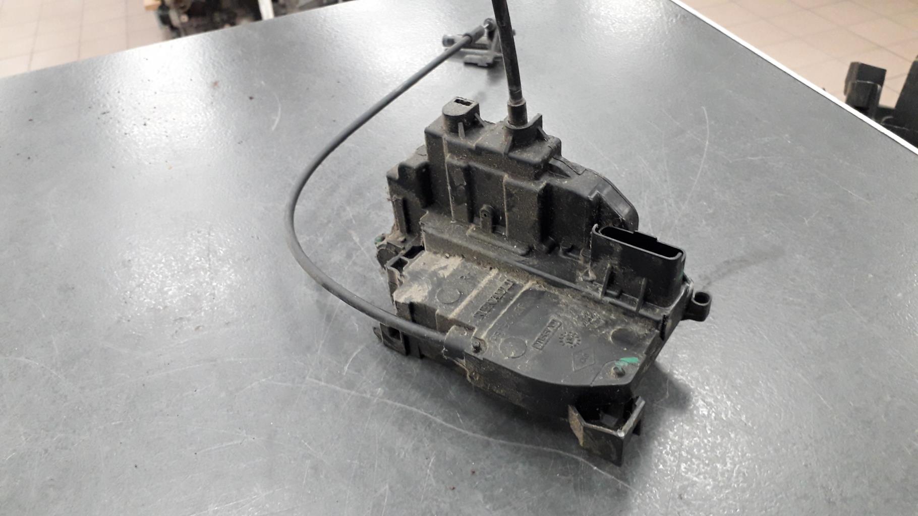 Serrure avant droit RENAULT MASTER 3 PHASE 1  - 1