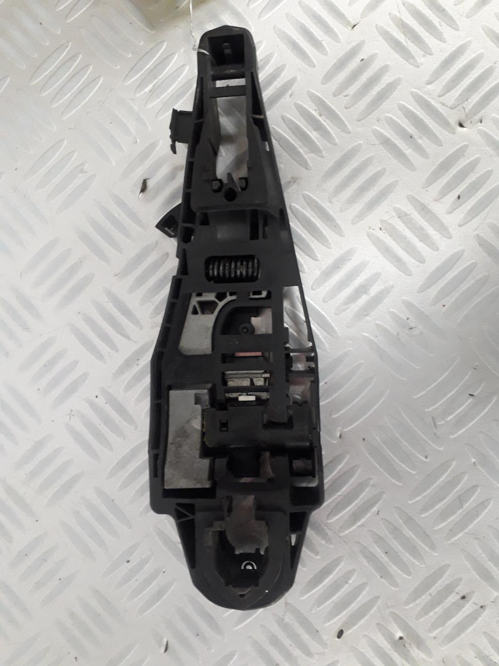 Supporto maniglia portiera posteriore sinistra PEUGEOT 508 1 PHASE 2 Diésel - 1