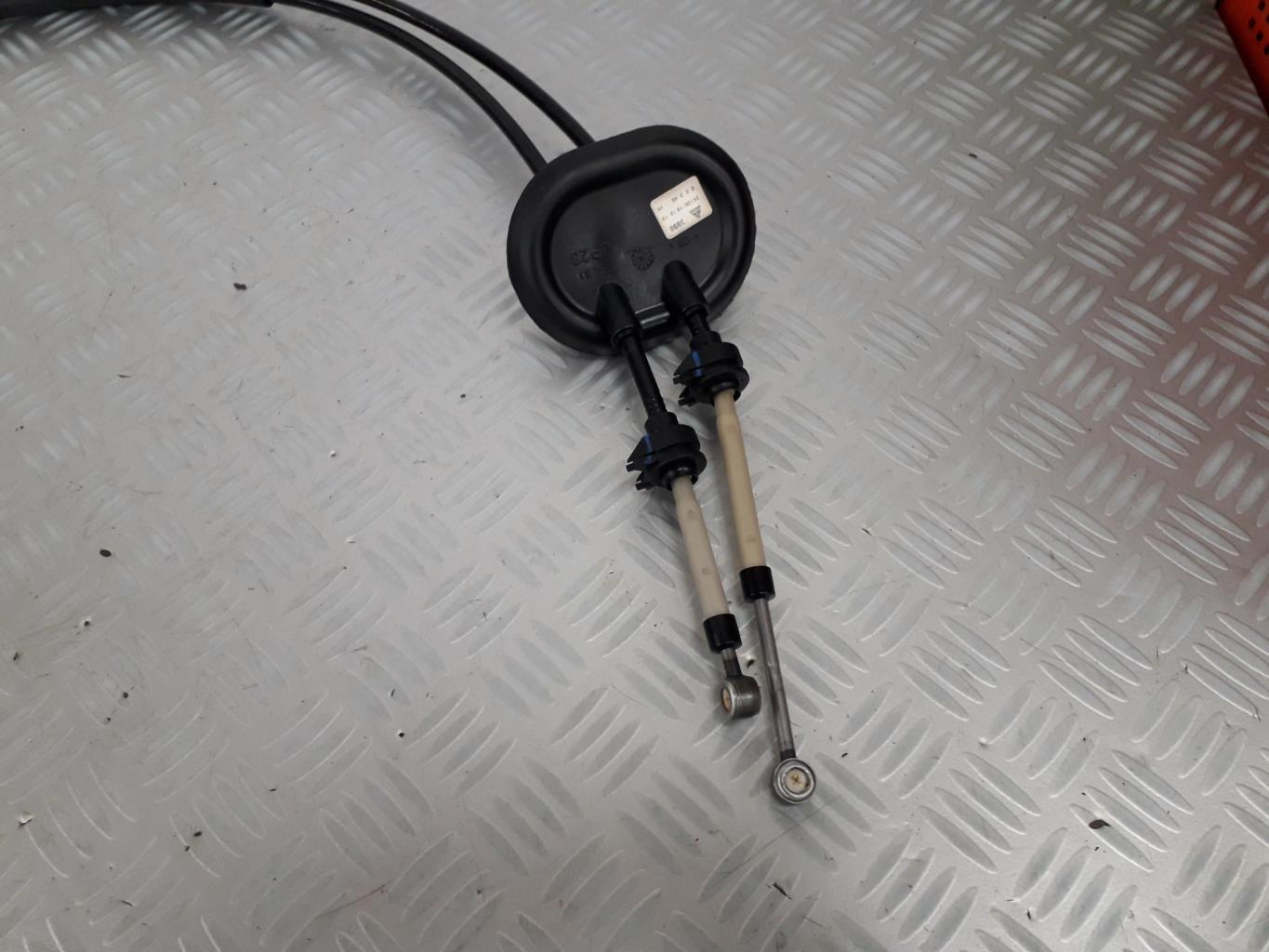 Cable levier de vitesses PEUGEOT 208 1 PHASE 2 Diesel - 1