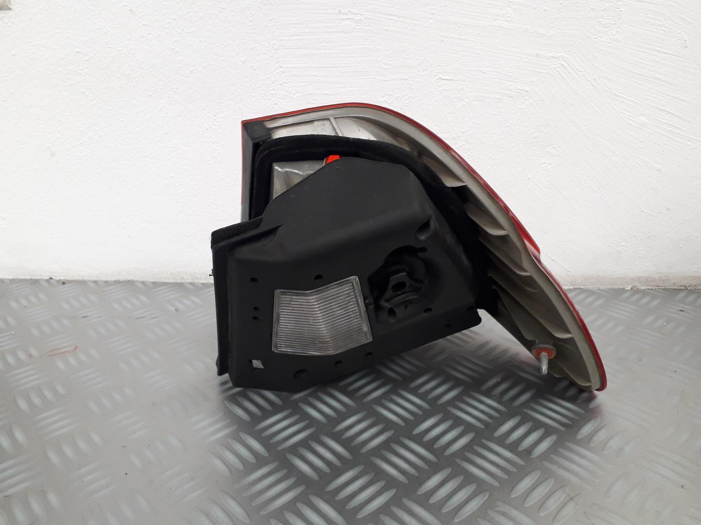 Fanale posteriore principale sinistro (luci) BMW SERIE 3 E46 PHASE 2 Gasolina - 1