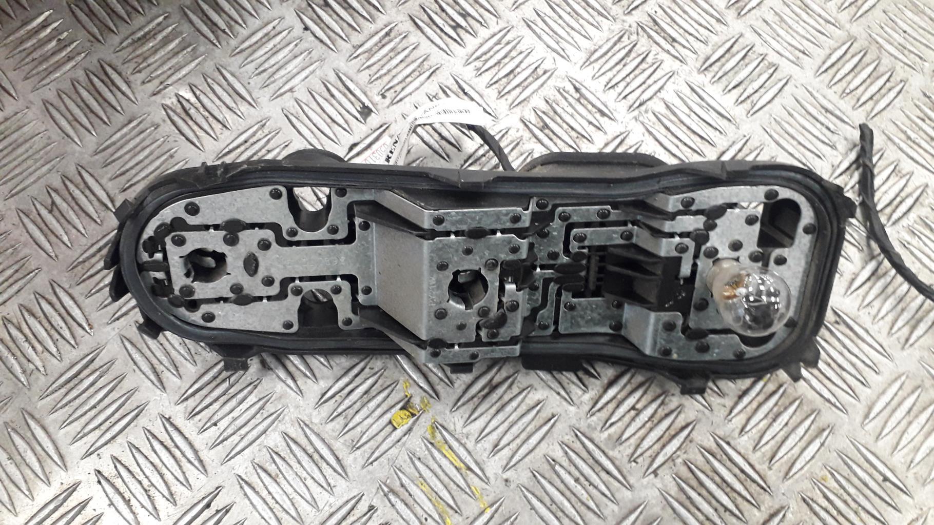 Platine feu arriere droit DACIA DUSTER 1 PHASE 1  - 1