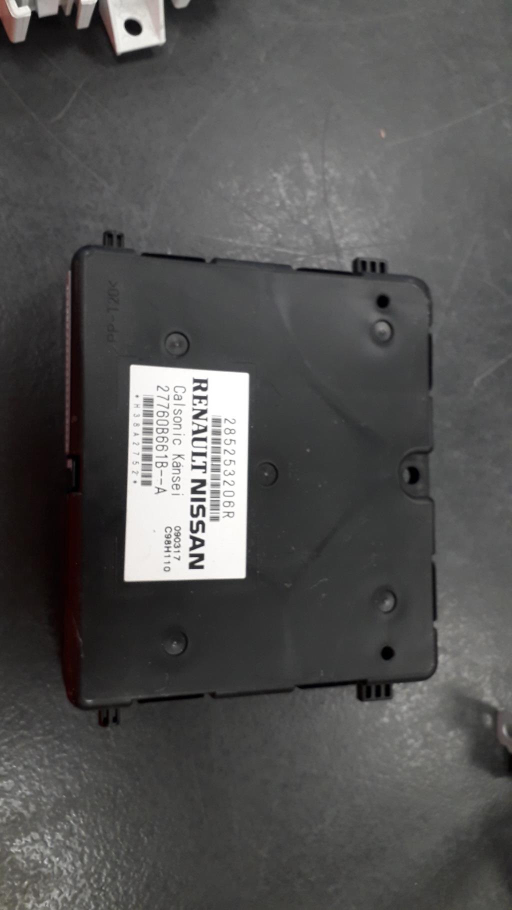 Centralina RENAULT CLIO 4 PHASE 1  - 1