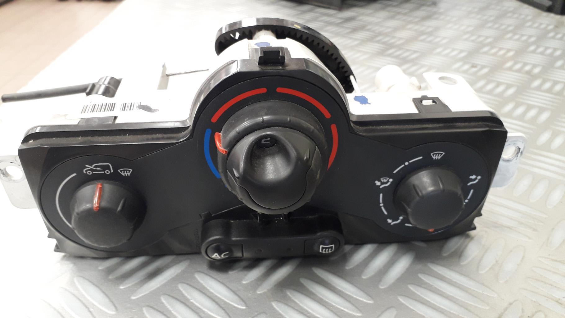 Comandi riscaldamento RENAULT KANGOO 2 PHASE 1  - 1