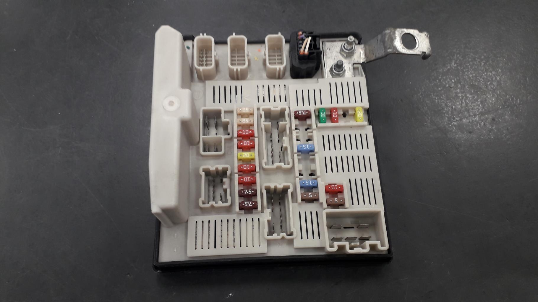 Portafusibili RENAULT SCENIC 2 PHASE 1  - 1