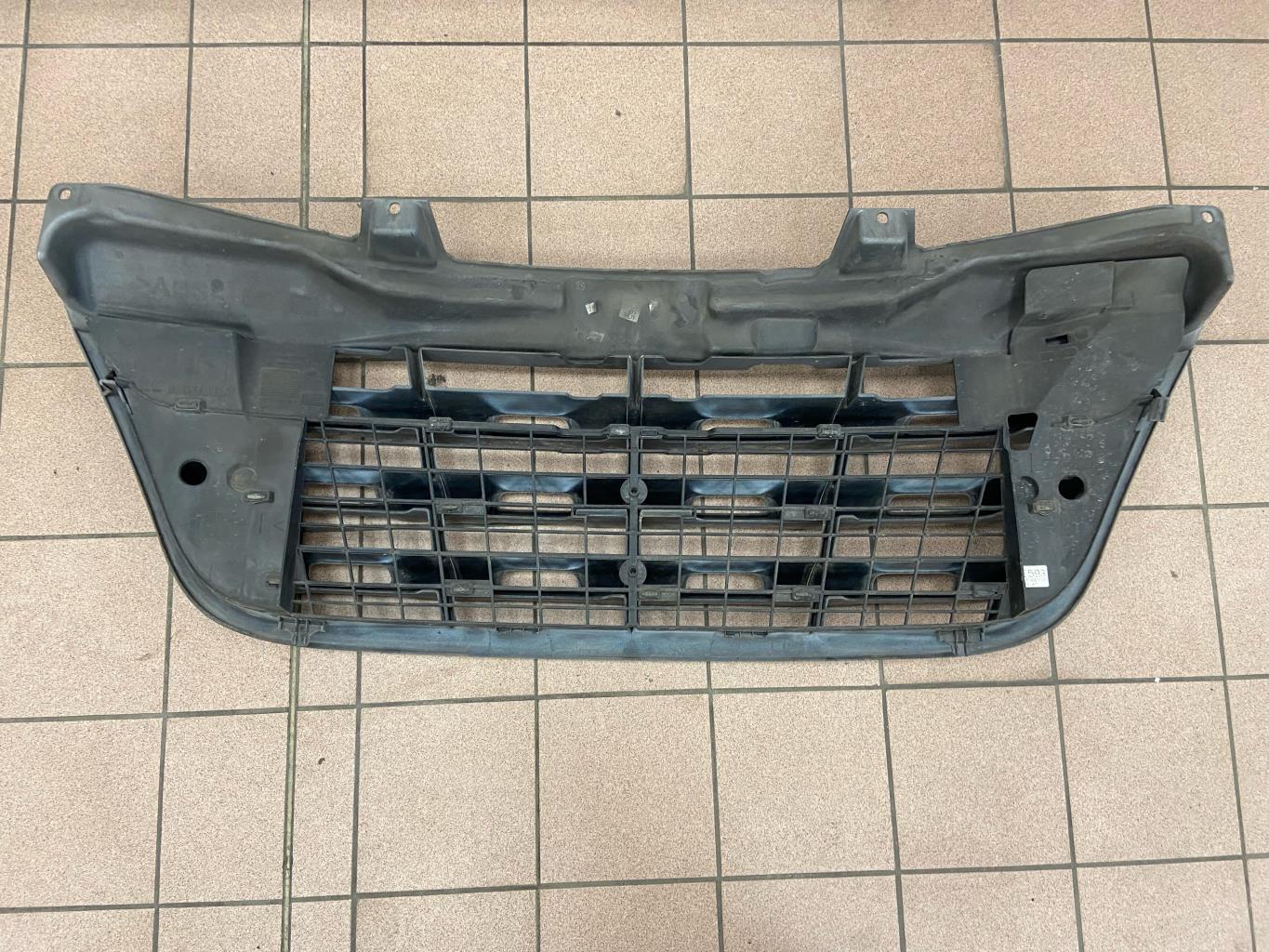 Calandre RENAULT MASTER 3 PHASE 1  - 1