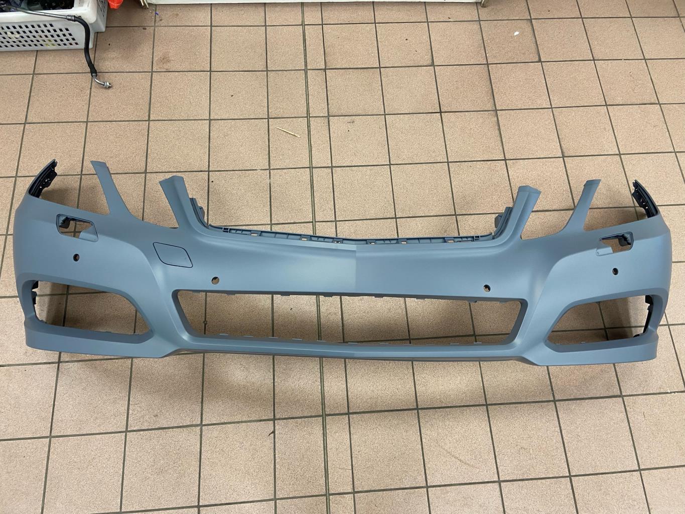 Paraurti anteriore MERCEDES CLASSE E 212 PHASE 1 BREAK  - 1