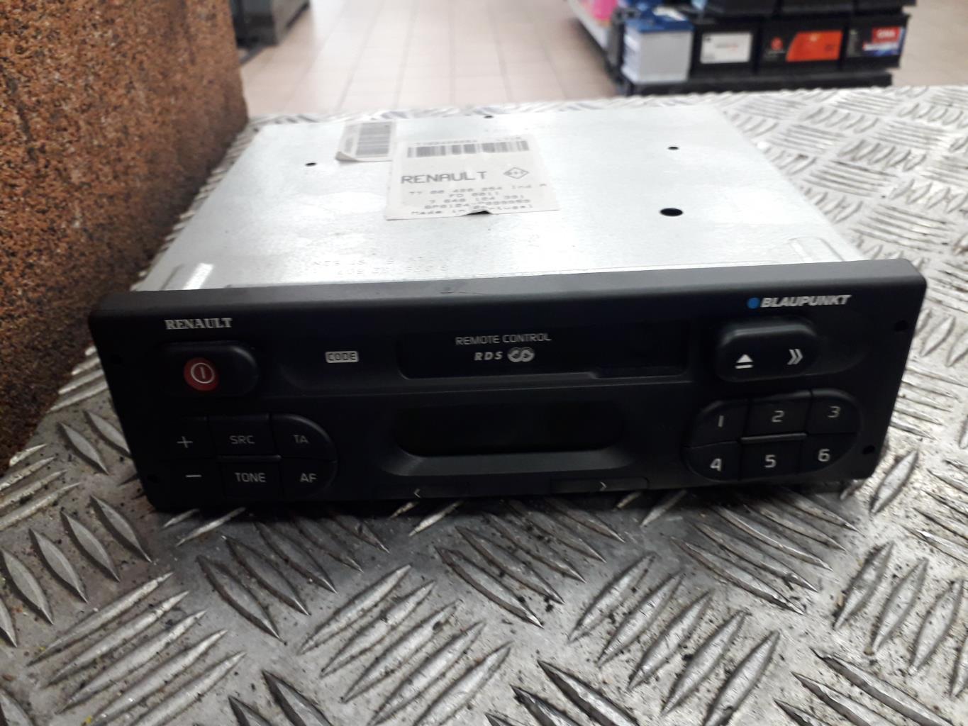 Autoradio originale RENAULT SCENIC 1 PHASE 1  - 1
