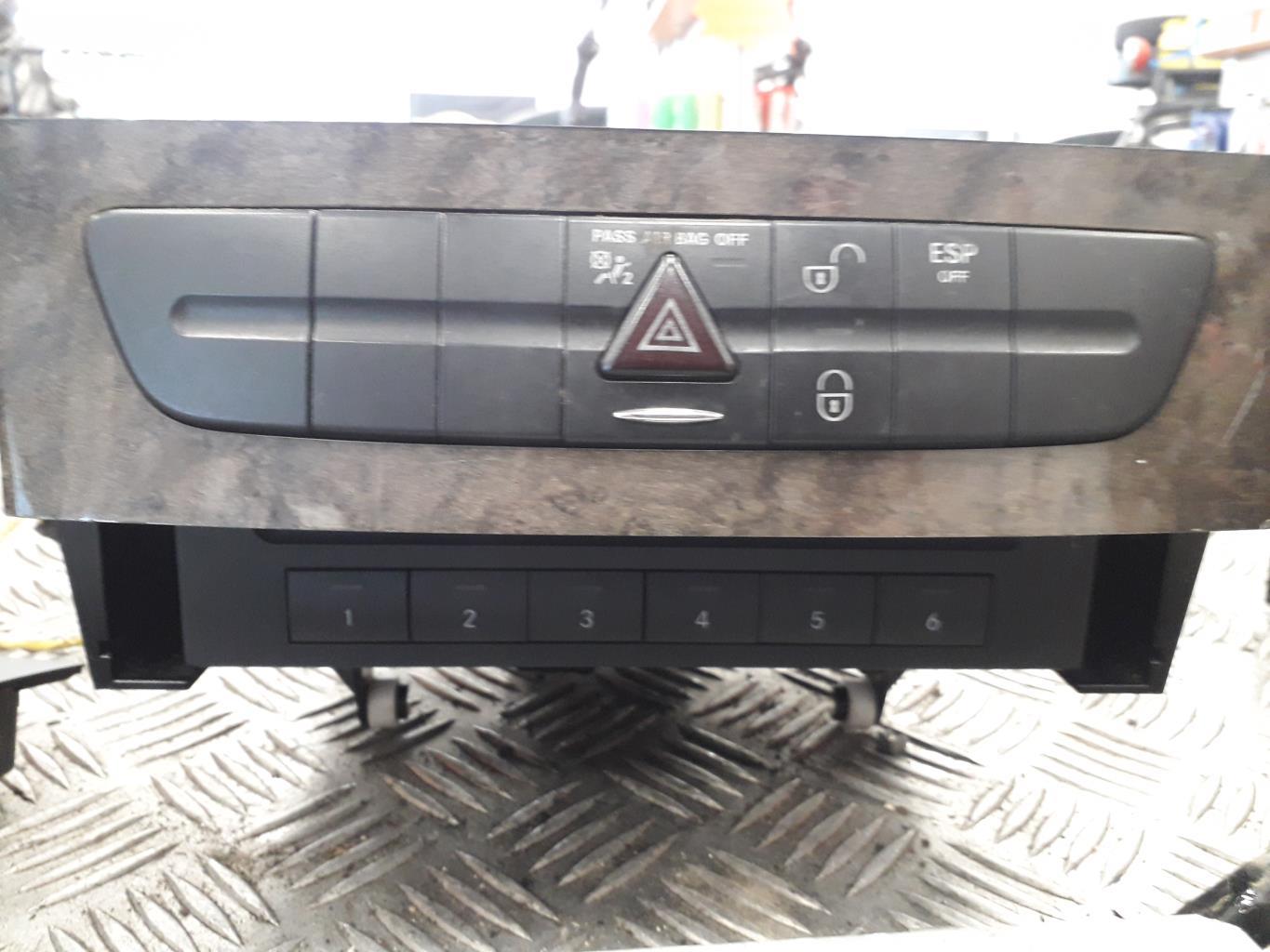 Chargeur CD MERCEDES CLASSE E 211 PHASE 1  - 1
