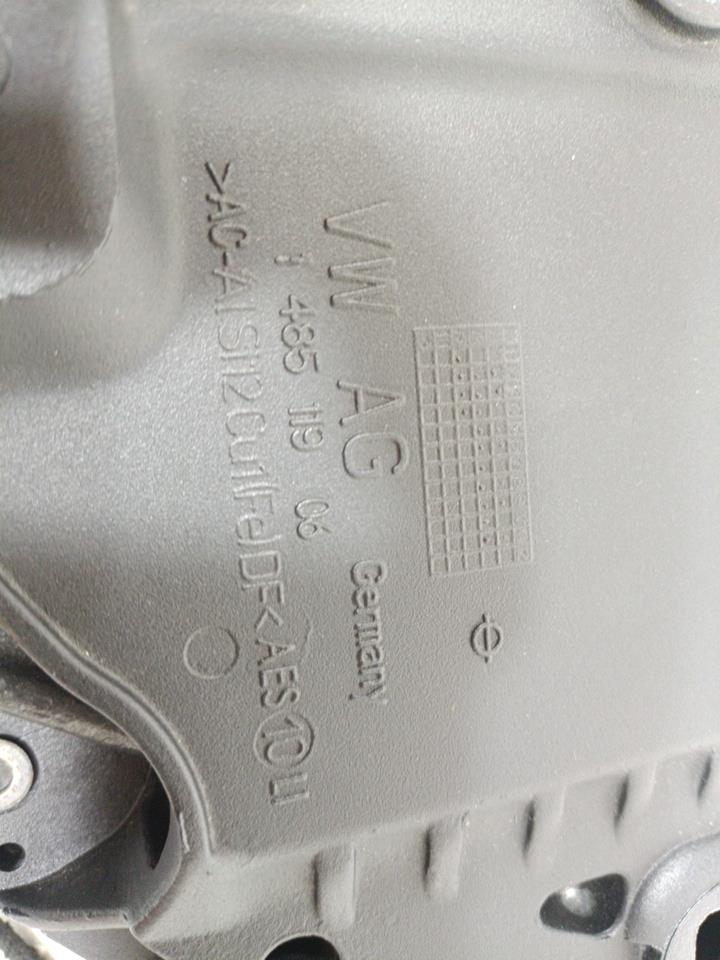 Charniere de porte de coffre gauche AUDI A5 1 CABRIO PHASE 1  - 1