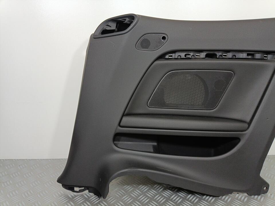 Garniture laterale arriere droite AUDI A5 1 CABRIO PHASE 1  - 1