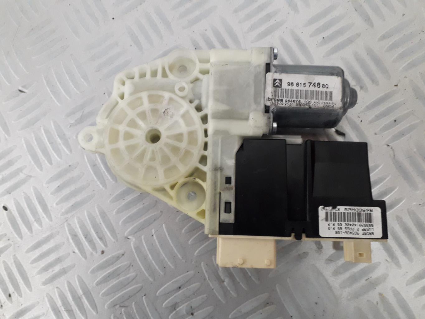 Motore alzacristalli anteriore destro CITROEN C4 1 PHASE 2 Diésel - 1