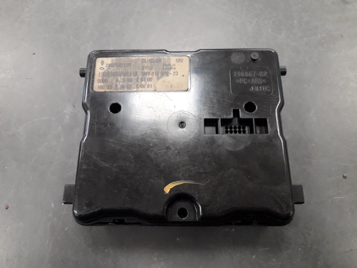 Module électronique RENAULT MEGANE 4 PHASE 1 Diesel - 1