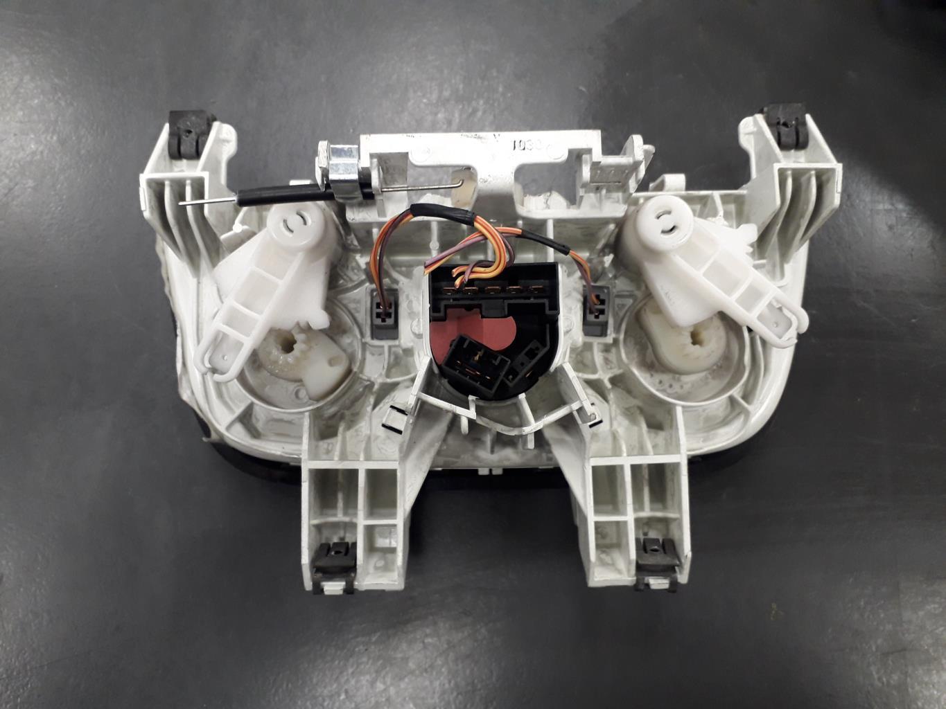 Commande chauffage CITROEN NEMO Diesel - 1