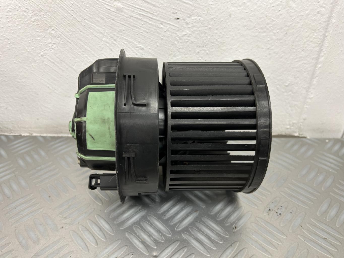 Pulseur d'air CITROEN C4 2 PHASE 1 Diesel - 1