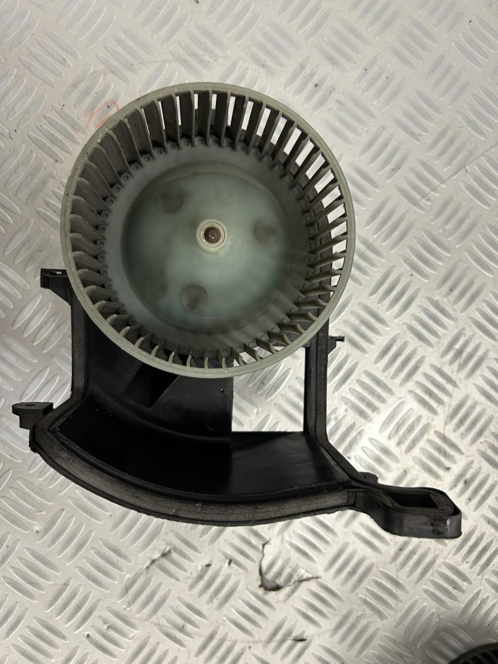 Pulseur d'air RENAULT CLIO 2 PHASE 1 Diesel - 1