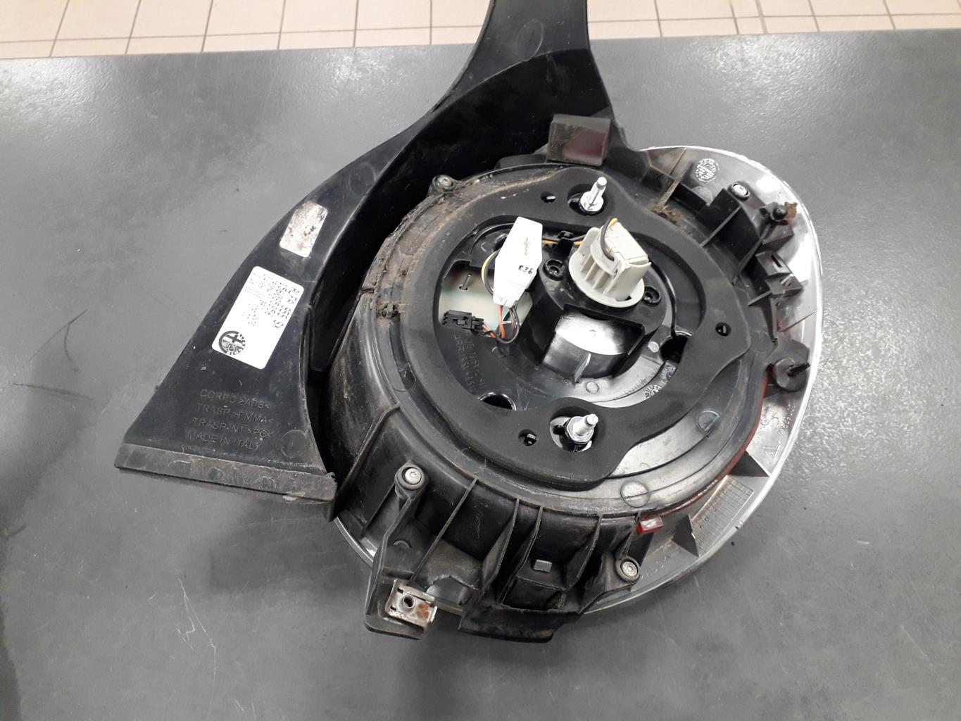 Fanale posteriore principale sinistro (luci) ALFA ROMEO MITO PHASE 1 Gasolina - 1
