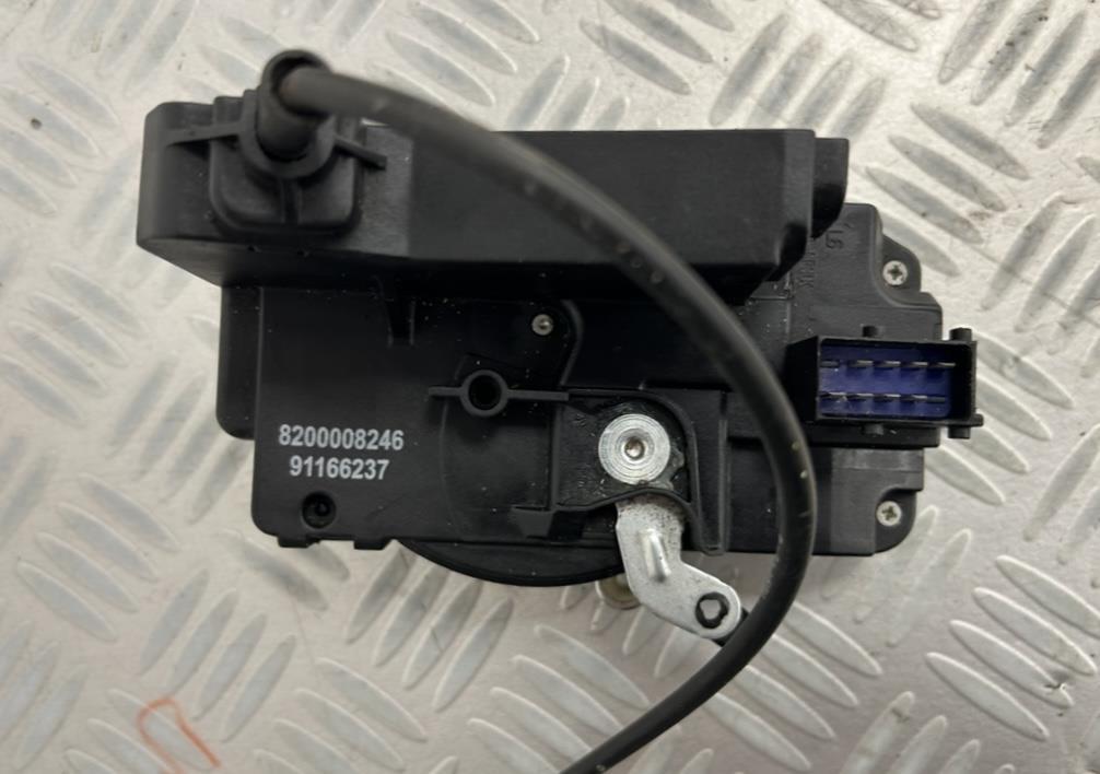 Serrure avant gauche RENAULT TRAFIC 2 PHASE 1 Diesel - 1