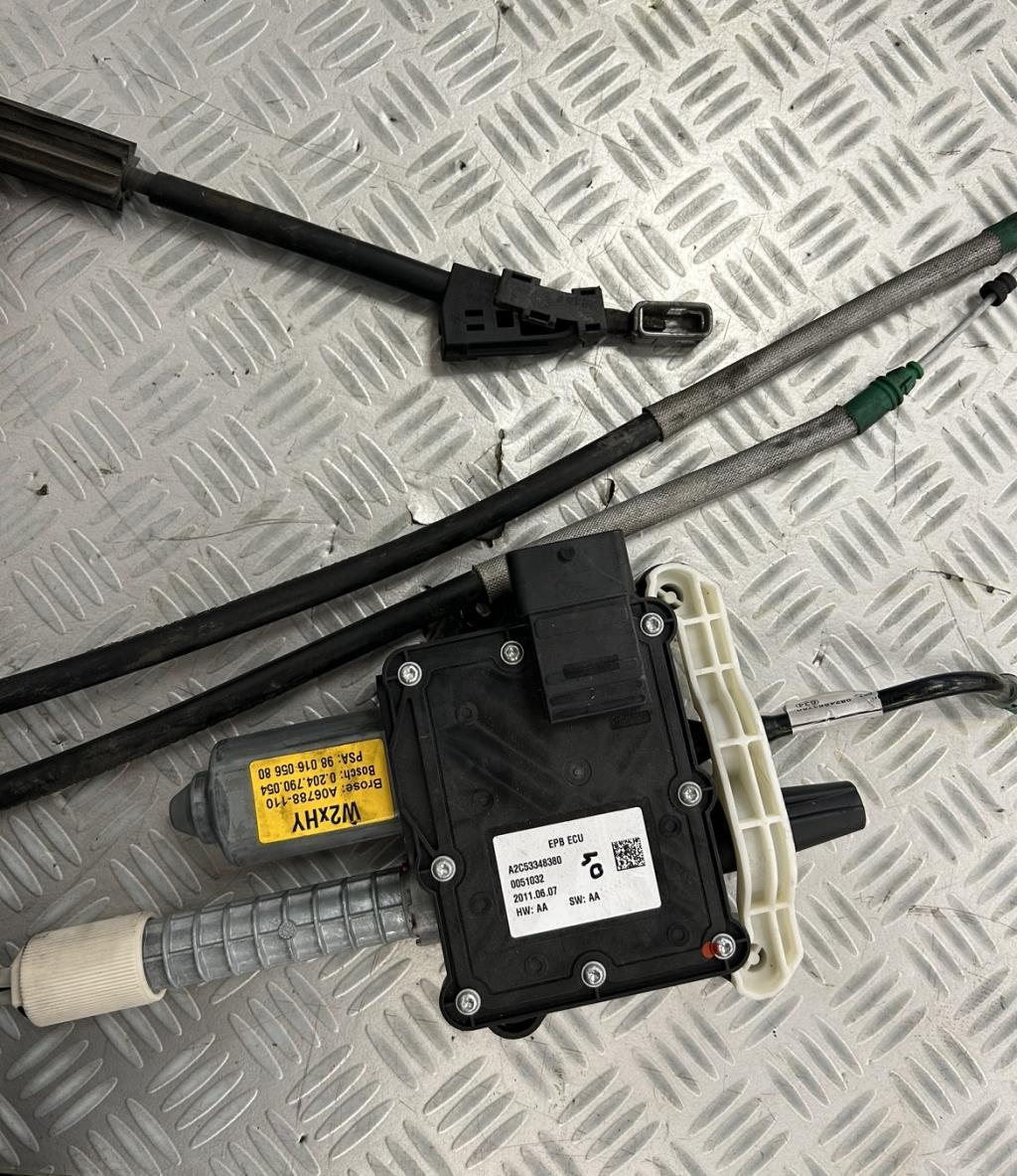 Blocco elettrico freno a mano PEUGEOT 508 1 PHASE 1 Diésel - 1